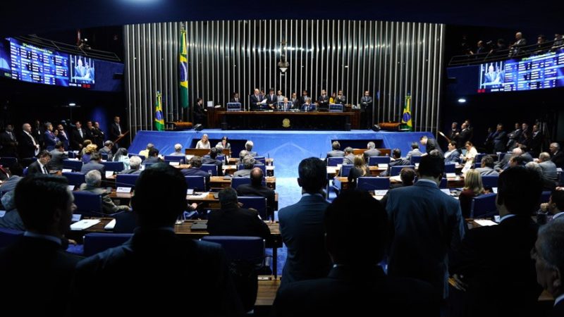 Plenário do Senado aprova adesão automática ao cadastro positivo