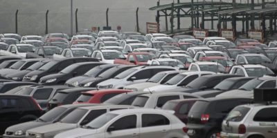 Produção de veículos no Brasil cai 84,4% em maio, diz Anafavea