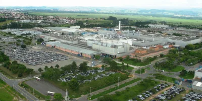 Plano de reestruturação da General Motors prevê redução de piso salarial