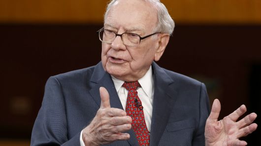 Decisão marca uma mudança na teoria de investimento de Warren Buffett