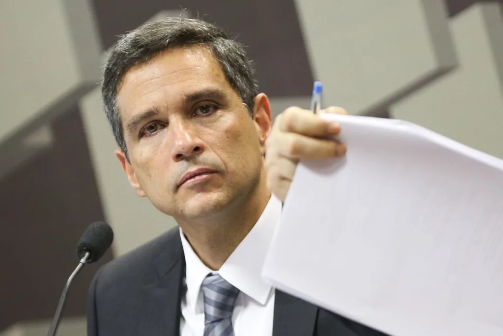 Compulsório está muito elevado, diz presidente do Banco Central
