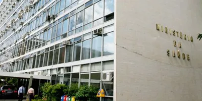 Anúncio de Lava Jato da educação derruba ações de empresas do setor