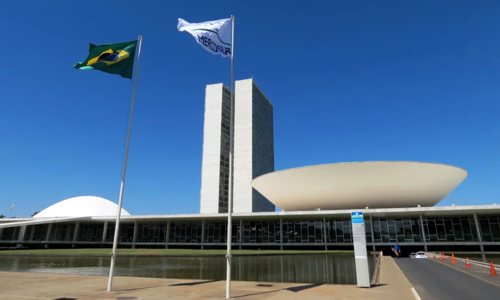 Projeto de Lei prevê a suspensão das ações da Bolsa