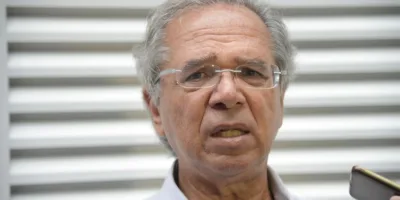 Intenção é economizar R$ 1 tri com a reforma da Previdência, diz Guedes