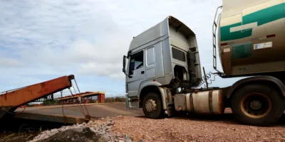 Líder dos caminhoneiros diz que mudança no preço do diesel ‘não resolve 100%’