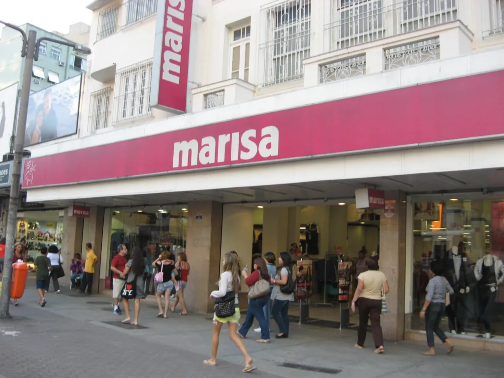 Marisa divulga plano de recompra de ações