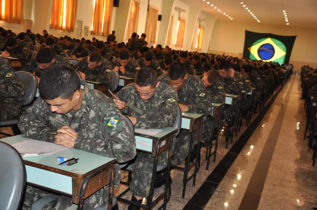 militares