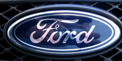 Ford avalia fechar duas fábricas na Rússia, segundo fontes