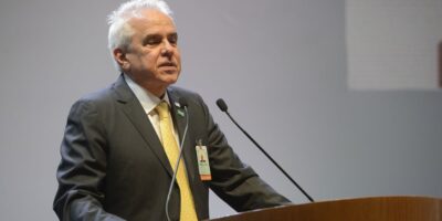 Petrobras direciona investimentos em fontes renováveis à área de pesquisa