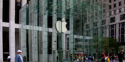 Apple negocia compra da área de modems para smartphone da Intel, diz jornal