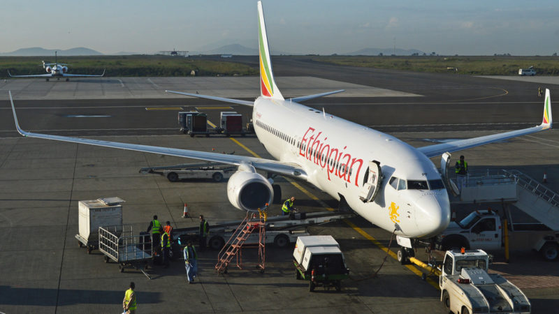 Países restringem Boeing 737 MAX 8 após queda de avião