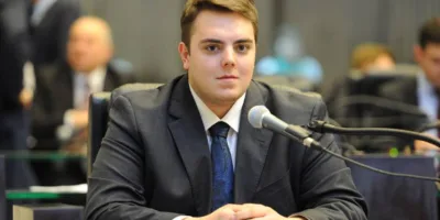 Reunião da CCJ para anunciar relator da PEC da Previdência é adiada
