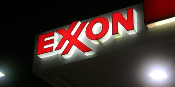 ExxonMobil (EXXO34) conclui aquisição da Pioneer por US$ 60 bilhões
