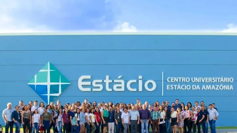Estácio tem lucro de R$ 645 mi em 2018, 52% mais do que em 2017