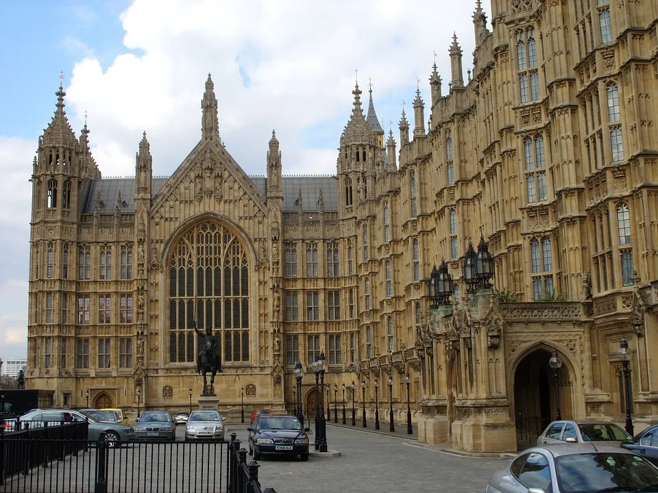 Parlamento Britânico rejeita possibilidade de Brexit sem acordo