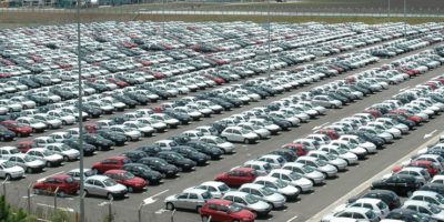 Mercado de veículos tem alta de 3,89%, aponta Fenabrave