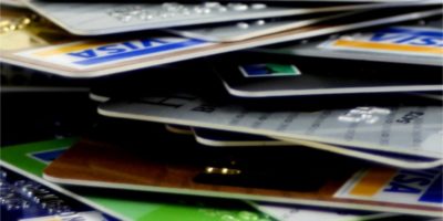 Bancos lançam crediário no cartão de crédito, alternativa ao 10x sem juros