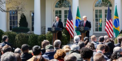 Trump diz que deseja Brasil como aliado da Otan ou “até dentro”
