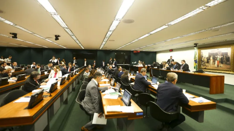 CCJ: Governo busca aprovar reforma da Previdência nesta quarta