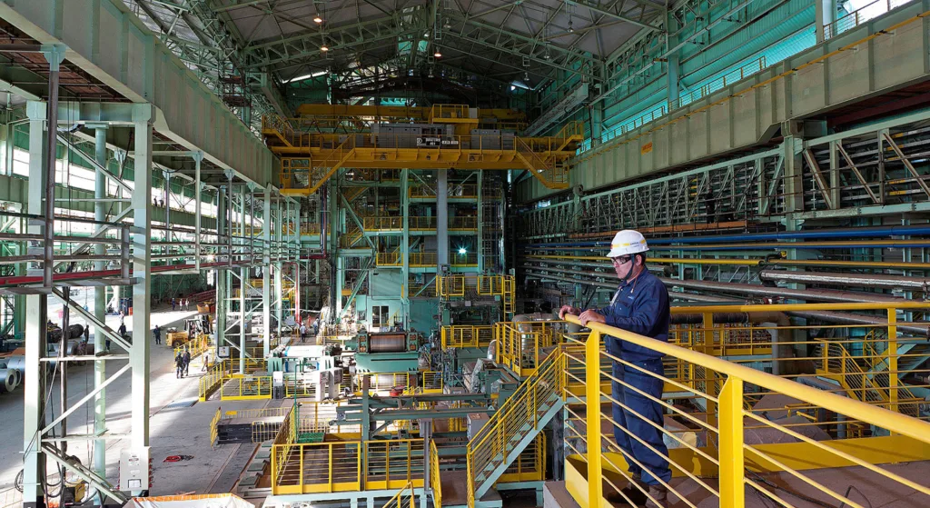 Usiminas (USIM5): desempenho fraco no 2T23 levam ações desabarem no Ibovespa