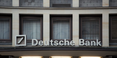Deutsche Bank (DBAG34) protagoniza crise no setor bancário nesta sexta e ações caem; entenda