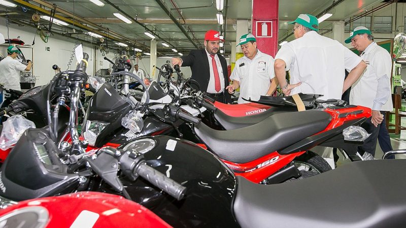 Produção de motos deve chegar a 1,1 milhão de unidades em 2019, diz Abraciclo