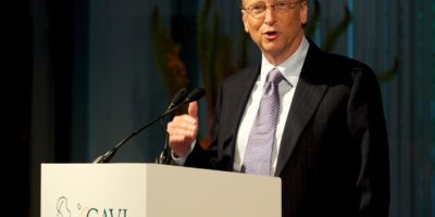 Bill Gates deixa conselho da Berkshire e Microsoft