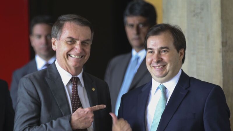 Bolsonaro e Maia descartam nova CPMF em meio à reforma tributária