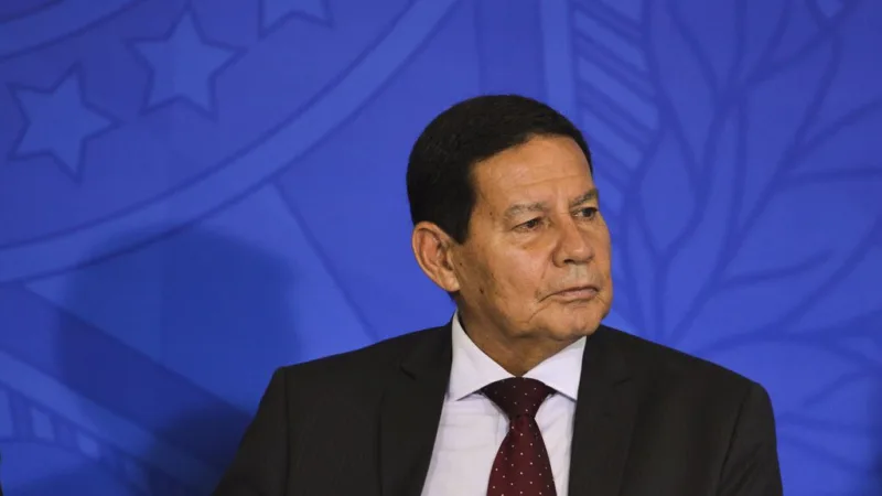 Mourão volta a defender debate sobre nova CPMF