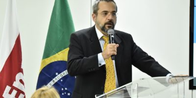 Bolsonaro nomeia Abraham Weintraub para o Ministério da Educação