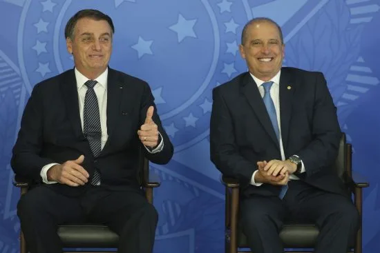 Bolsonaro assina MP da ‘liberdade econômica’