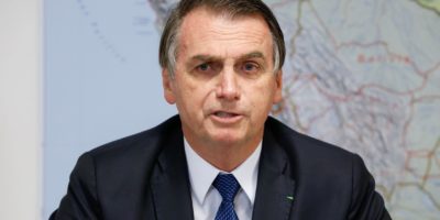 Previdência: Bolsonaro diz que reforma precisa economizar pelo menos R$ 800 bi