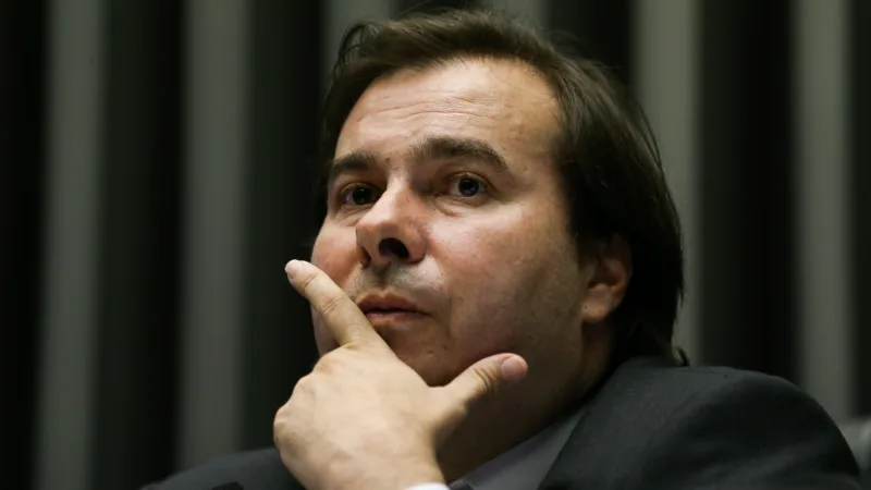 Rodrigo Maia recebe governadores nesta terça para discutir reforma da Previdência