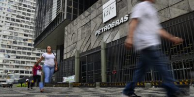 Petrobras cai 6% na Bolsa após ingerência do governo em preços