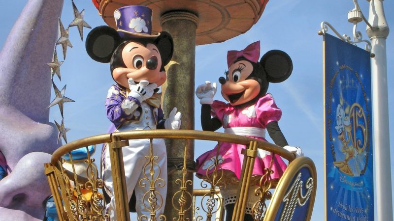 Disney contrata linha de crédito do Citibank no valor de US$ 5 bilhões