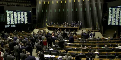 Comissão especial da reforma da Previdência deve votar em junho