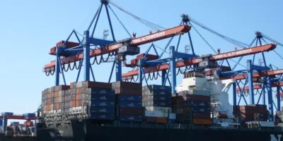 Produtos importados têm maior participação no consumo em 7 anos, diz CNI
