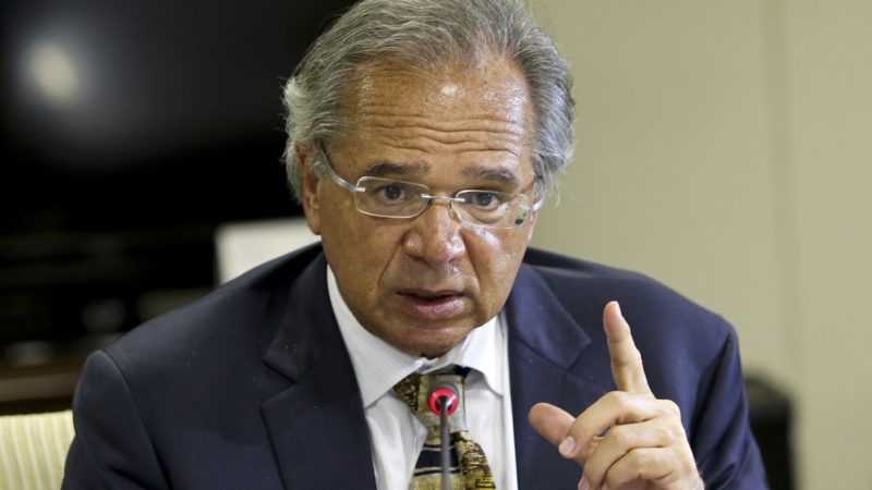 Guedes: Governo vai liberar mais de R$ 100 bi em compulsório