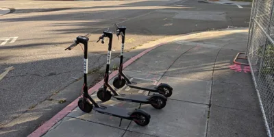 Prefeitura de SP apreende 557 patinetes em 1º dia de fiscalização