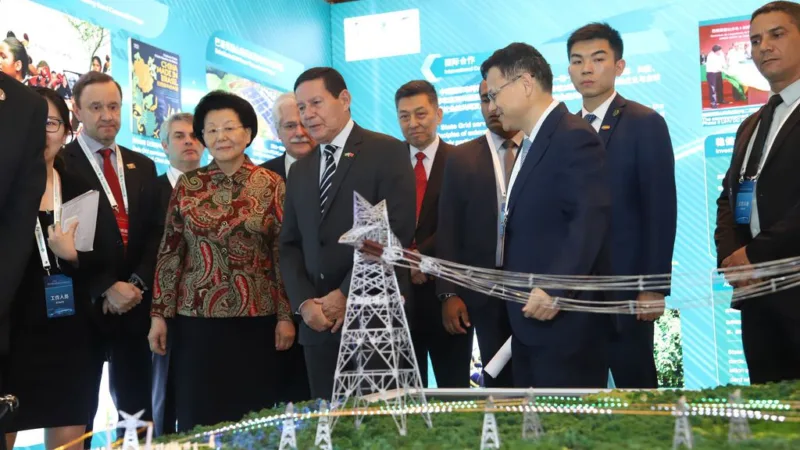 Na China, Mourão defende exportação de produtos com maior valor agregado