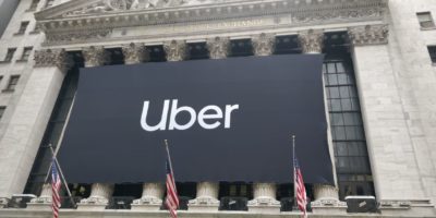 Uber estreia na Bolsa de Nova York e ações fecham em queda de 7%