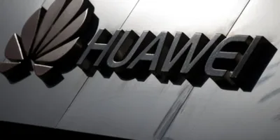 Huawei perde força com bloqueio dos EUA e polêmicas vindas de Pequim