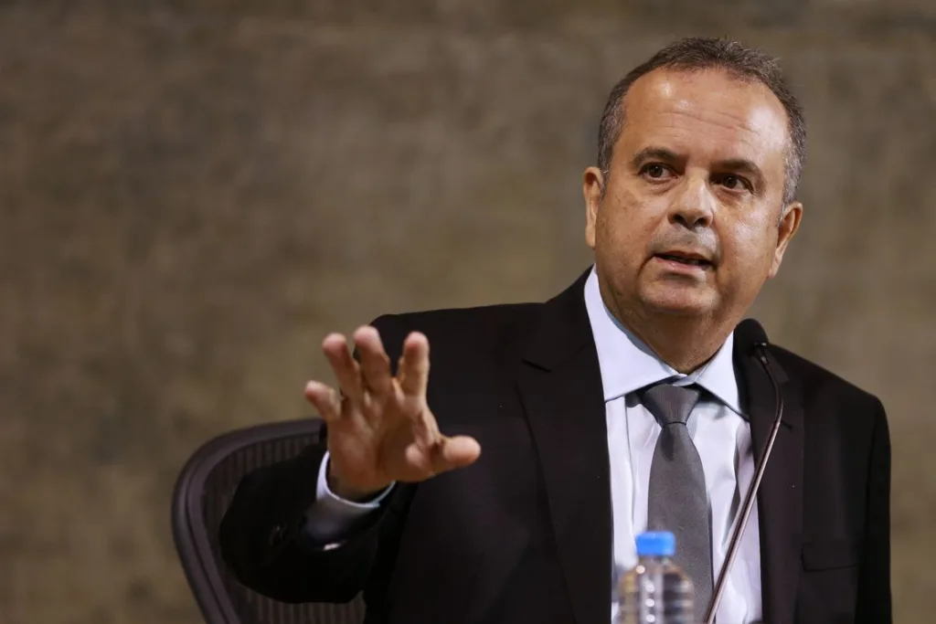 Medidas econômicas tem até julho para serem aprovadas, diz Marinho
