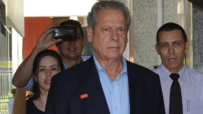 TRF-4 nega recurso de José Dirceu e ex-ministro pode voltar na prisão