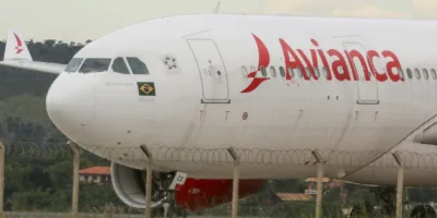 Avianca Brasil demite cerca de 200 tripulantes, diz SNA
