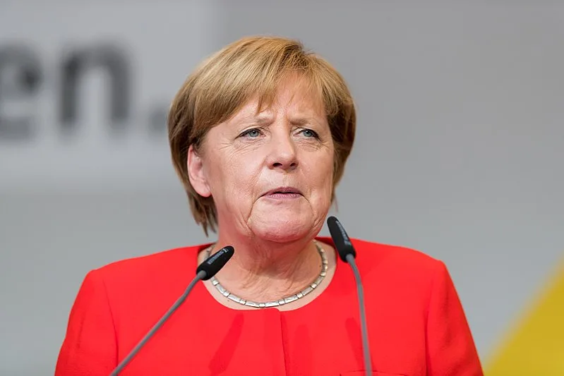 Lockdown na Alemanha: Após críticas, Merkel desiste de ampliar restrições