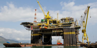Produção de petróleo cresce 2,8% entre fevereiro e março, diz ANP