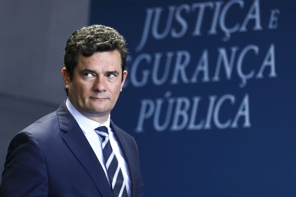 Sergio Moro pede demissão após Valeixo deixar comando da PF
