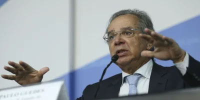 FGTS: Governo estuda liberar saldo de contas ativas para impulsionar economia