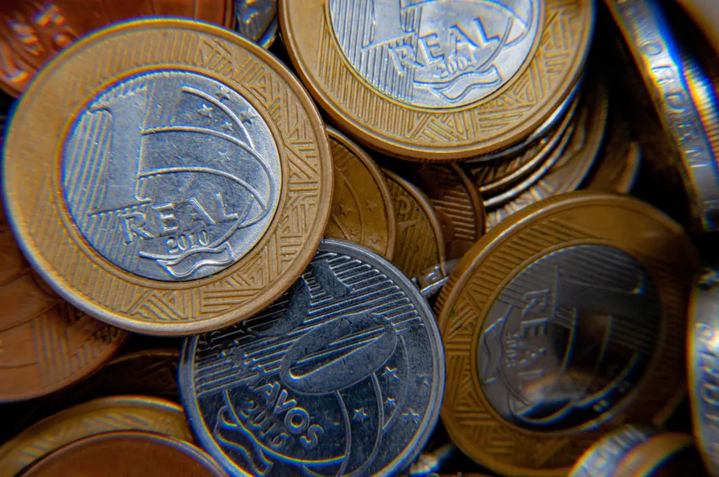 IPCA sobre 1,15% em dezembro e atinge 4,31% em 2019, diz IBGE
